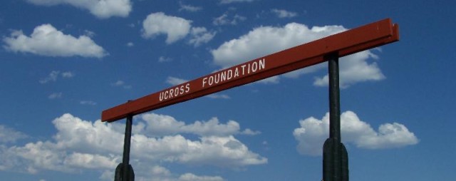 ucross foundation gate
